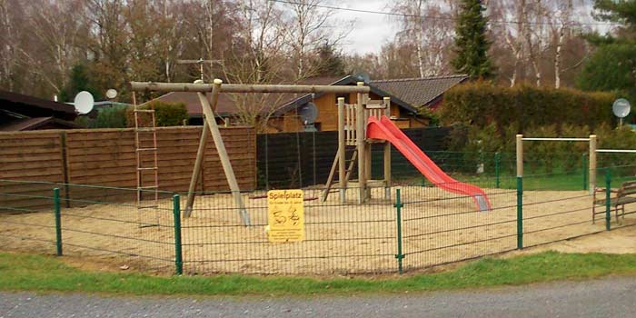 Unser neu angelegter Spielplatz für die Kid´s...